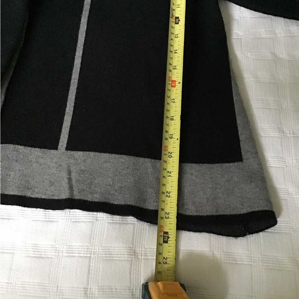 CYNTHIA ROWLEY sweater - Picture 7 of 9